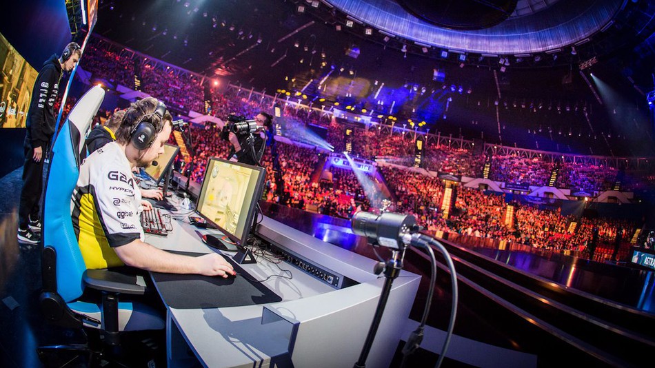 Bet on eSports Intelligently